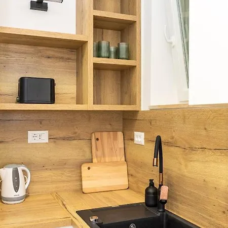 Apartment M
